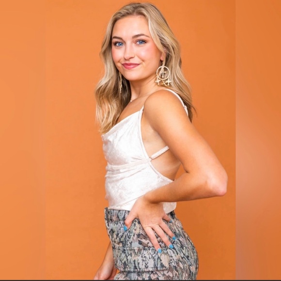 FREE PEOPLE All Night Velvet Tunic Tank Top, Small Open Back Champagne Cream NWT - Picture 2 of 6